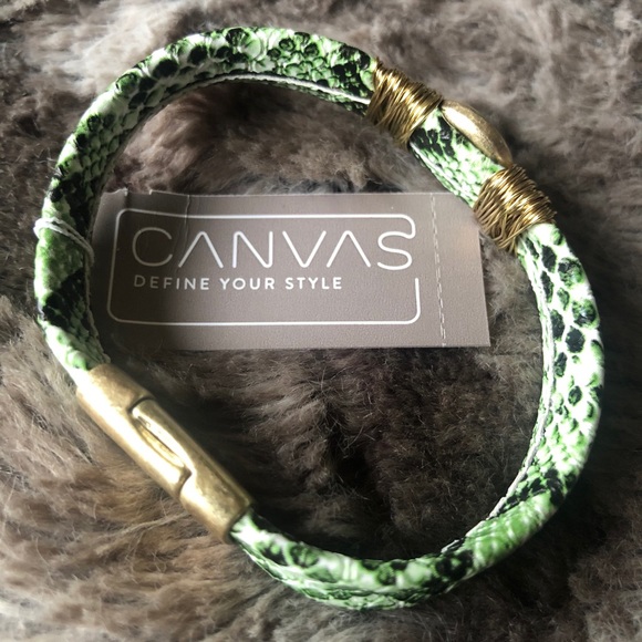 Wire Wrapped Pearl Green Python Bracelet - Picture 6 of 9